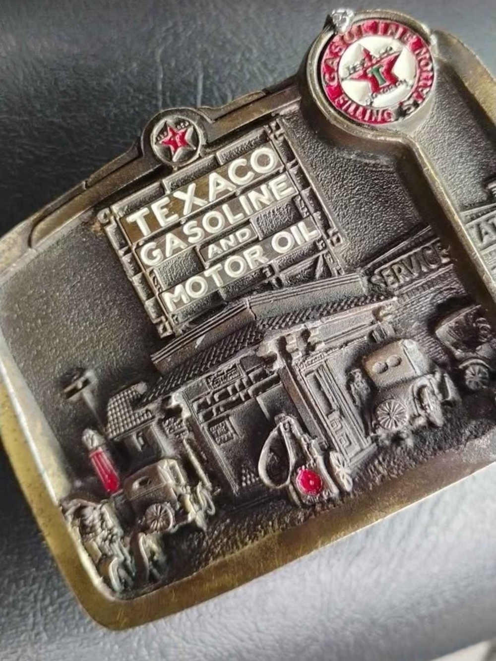 Texaco Vintage Gasoline Motor Oil Belt Buckle - Brass Tone with Red Accents